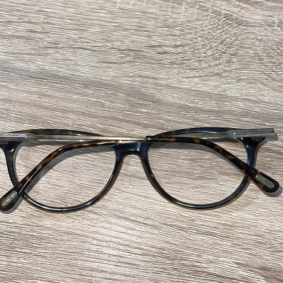 Tom Ford Glasses - Picture 6 of 8